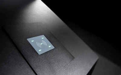 SKILLCOURT RFID Detailaufnahme des verbauten RFID am SKILLCOURT, das zur zur einfachen Anmeldung mit Chipkarte oder Armband genutzt wird